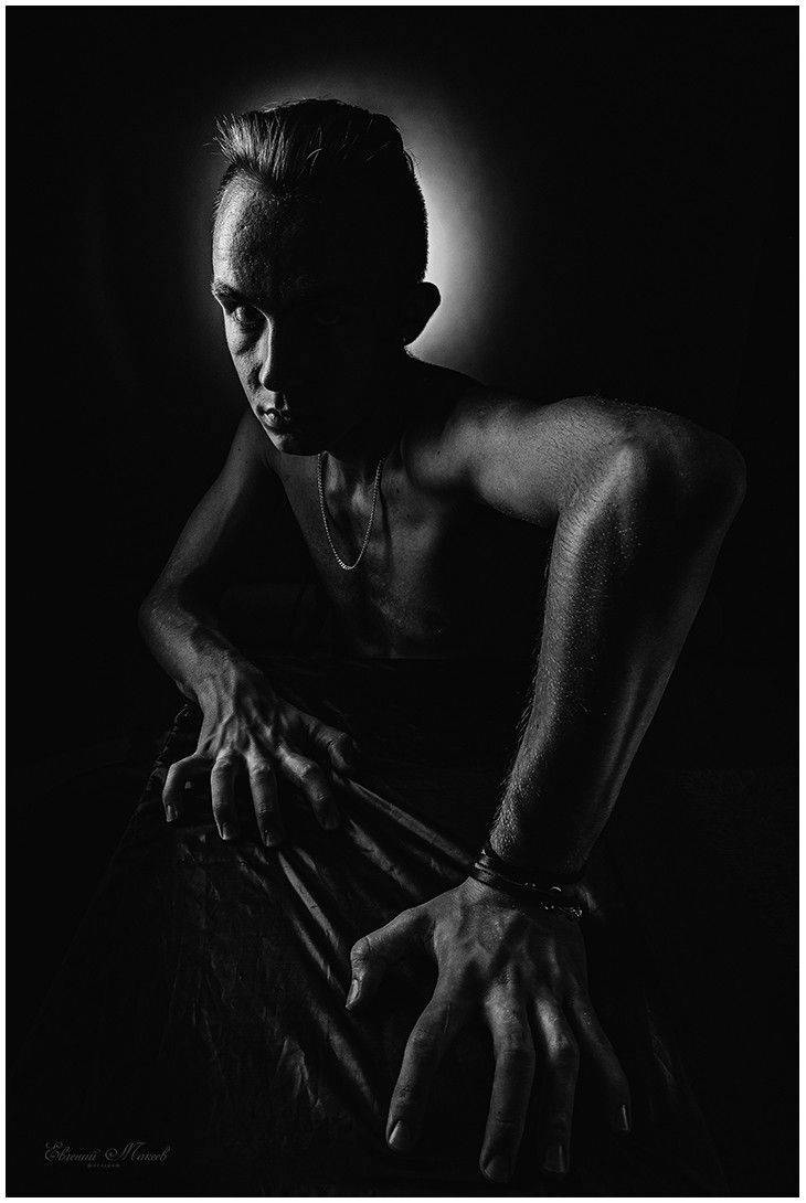 , Евгений Макеев