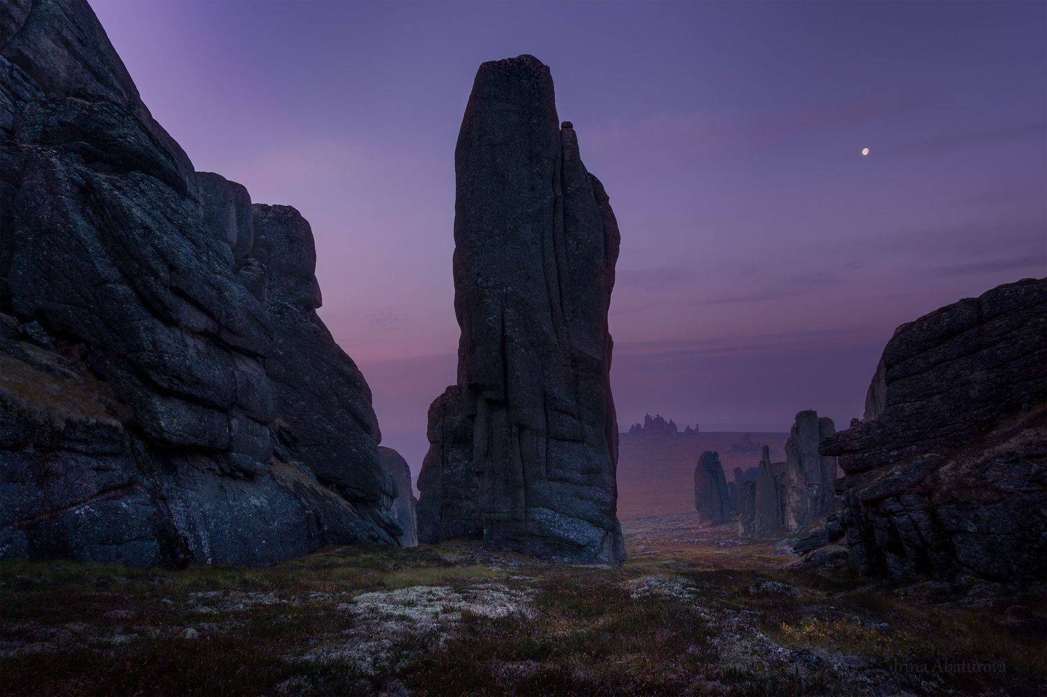 улахан-сис, индигирка, якутия, останцы, каменные изваяния, рассвет, Ирина Абатурова