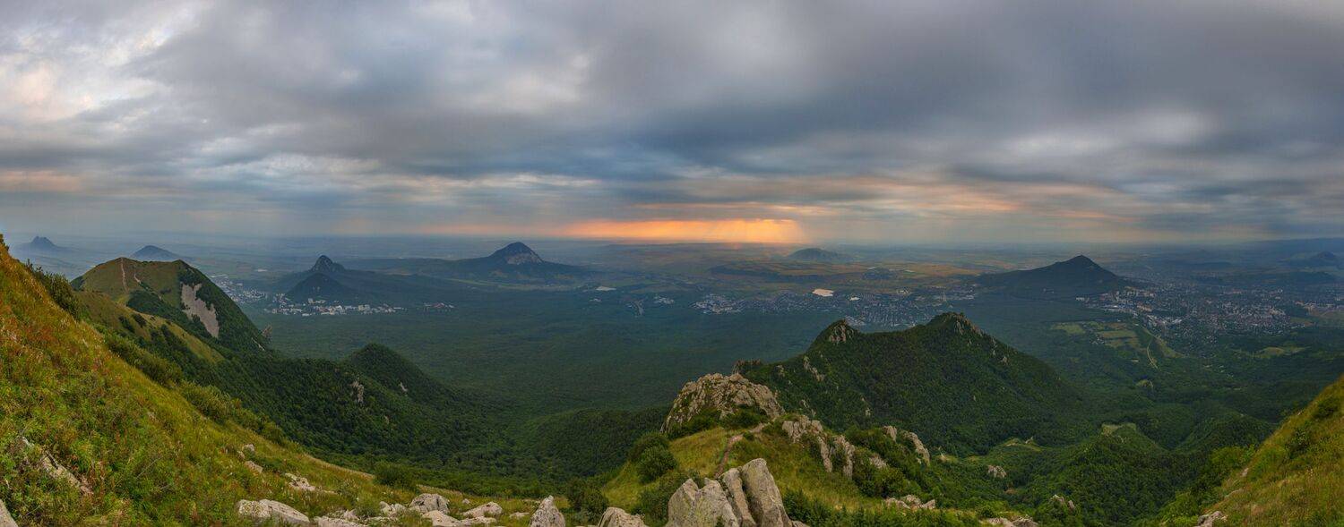 бештау,рассвет, облака,панорама,природа,пейзаж, Елена Брежицкая