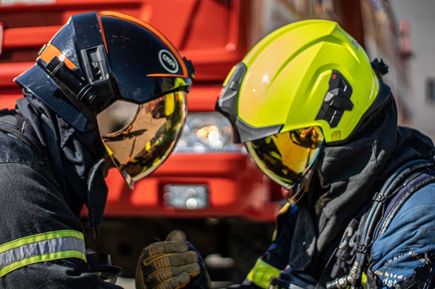 огонь пожарные мчс fire firefighter rescue спасатели дым работа, Сергей Лашнев