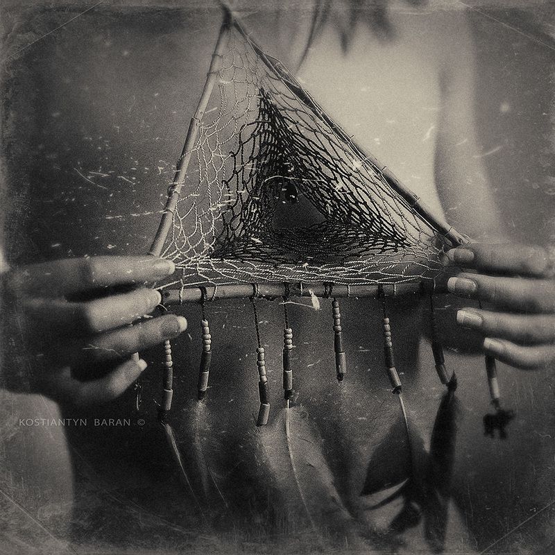 triangle, soul, mood, net, hands, girl the tunnel of the soul фото превью