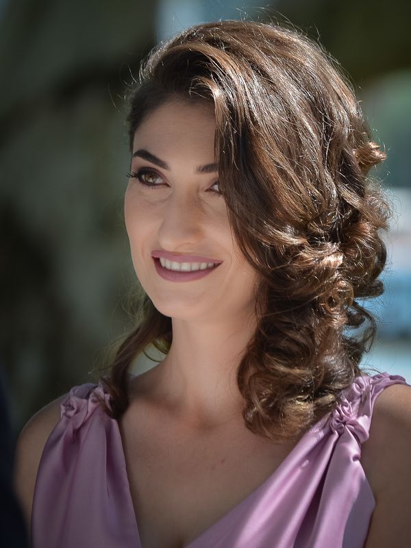 портрет, женский портрет, уличный портрет, взгляд, абхазия, сухум, свадьба, девушка Аделина, фото превью