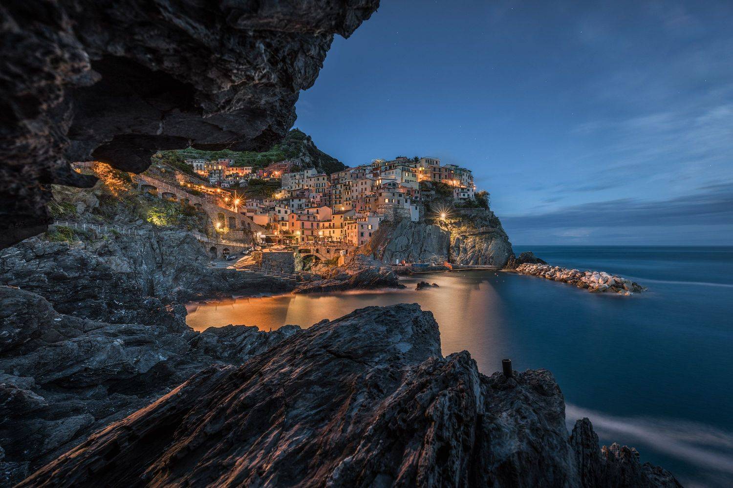 italy, liguria, cinque terre, manarola, la spezia, mediterranean, unesco, village, town, long exposure, sunset, sea, sun, sky, cloud, light, panorama, coast, landscape, amazing, scenic, travel, destination, cave, rock, Giovanni Laudicina