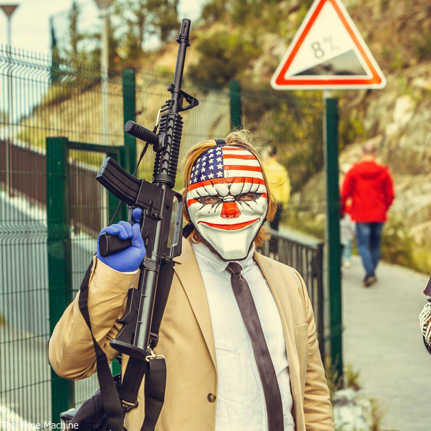 , Михаил Бове