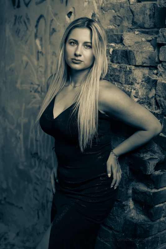 Monika фото превью