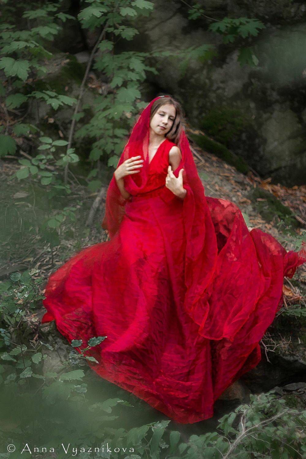 фотограф Лисичанск, семейный фотограф, детский фотограф, летняя фотосессия, детская фотосессия, фотосессия на природе, фотосессия в красном платье,, Анна Вязникова