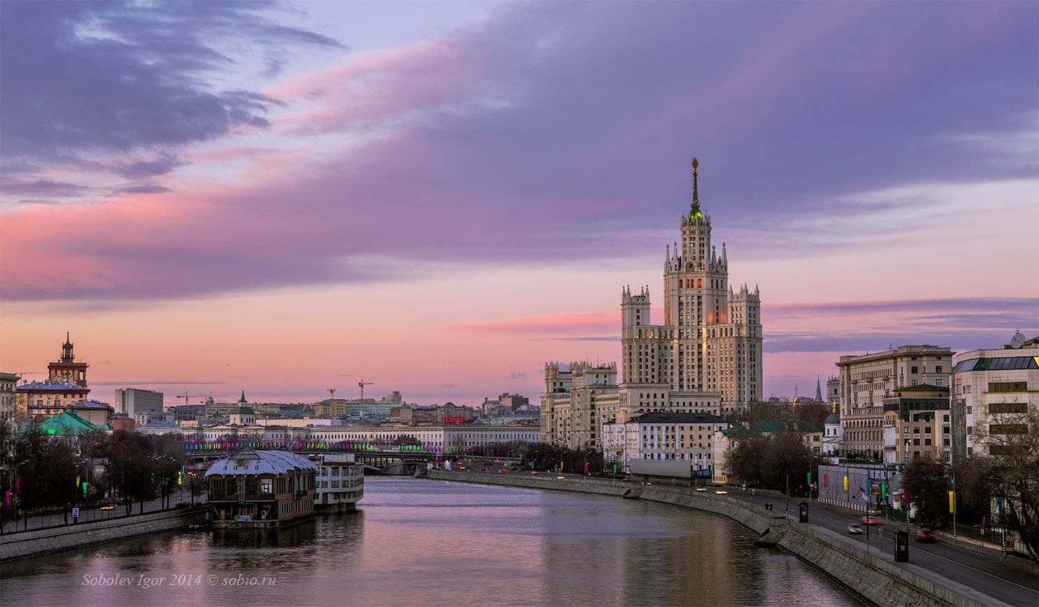 вечер, дом на котельнической, москва, Соболев Игорь