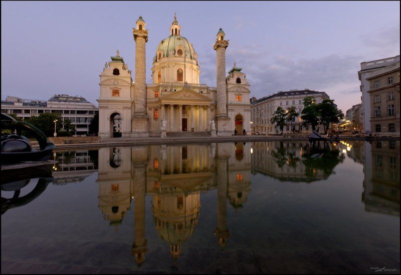 Вечерне-утренний Карлскирхе фото превью