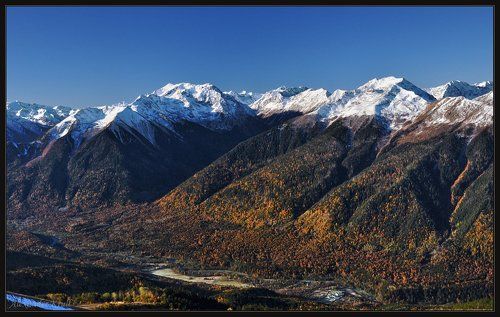 О масштабах локальных вселенных...