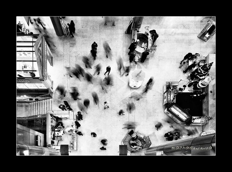 О человеческом хаосе в архитектурной геометрии фото превью