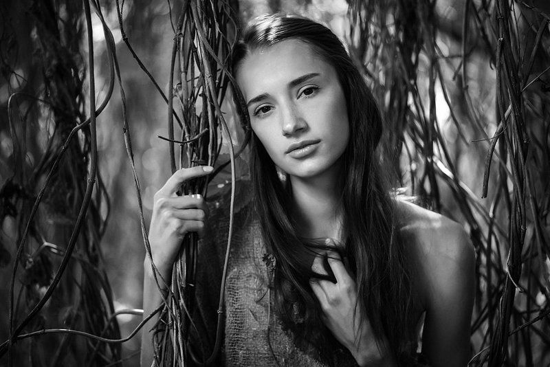 Девушка, Заросли, Лес, Хмель Марина фото превью