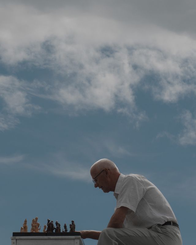 The Game фото превью