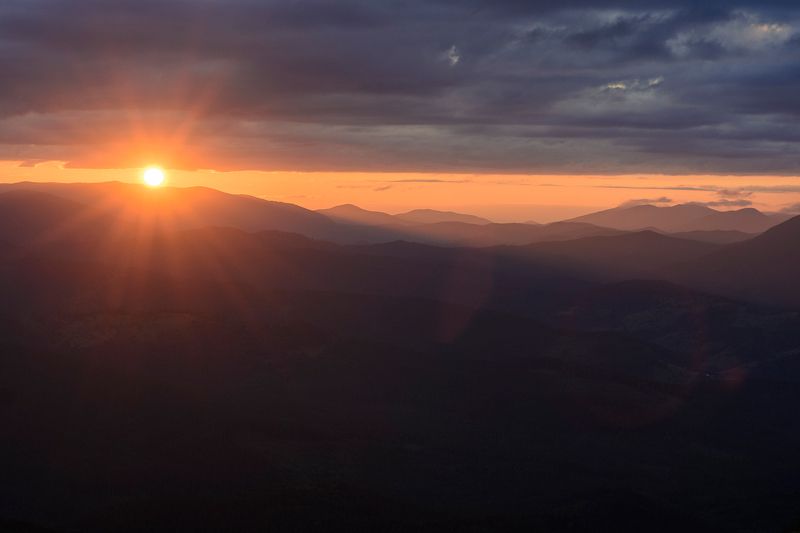 Карпаты, Украина, горы, пейзаж, закат, природа, небо звезда идет за завесу фото превью