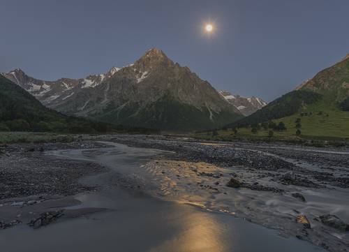 Лунная дорожка.