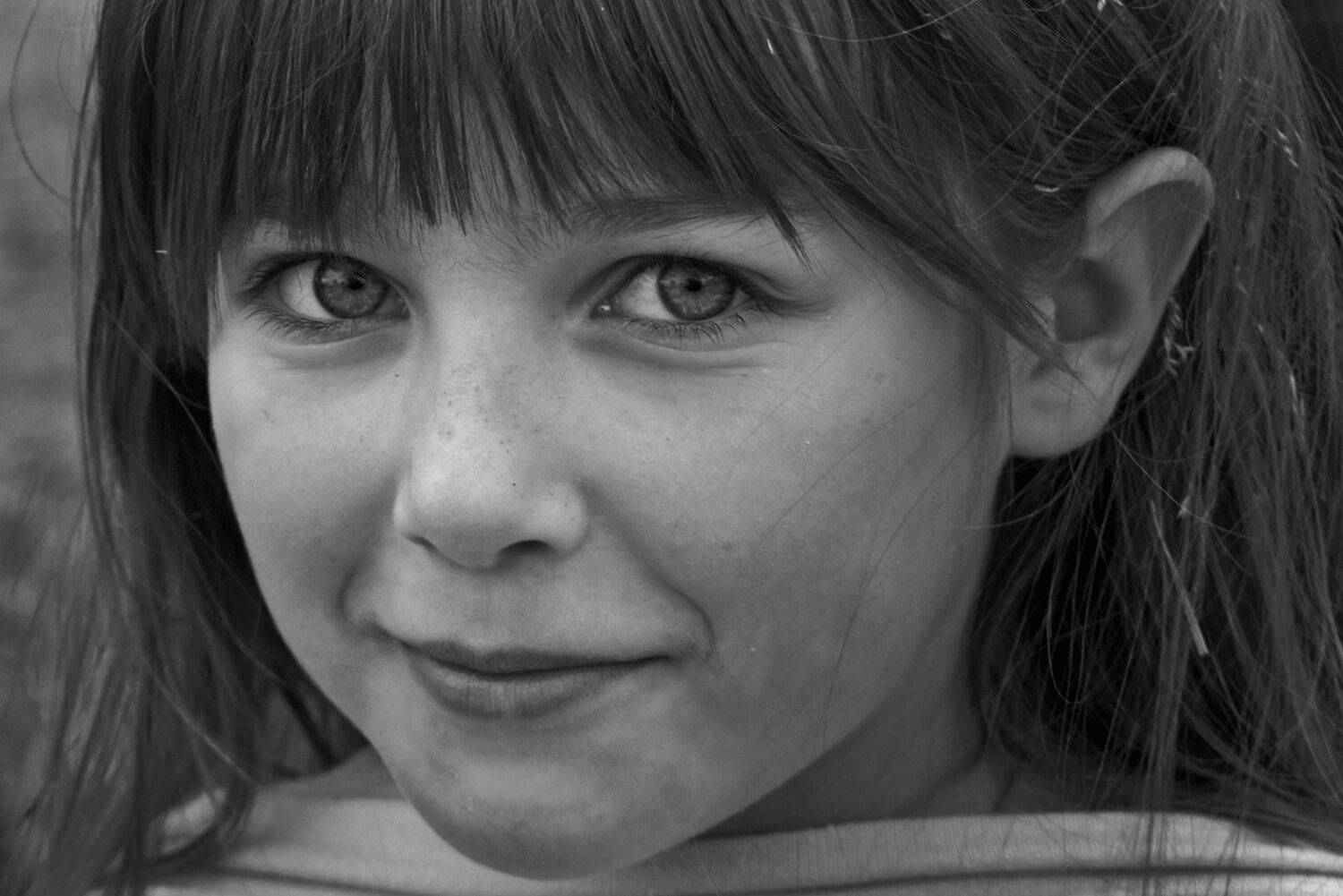 девушка, портрет, глаза, взгляд, волосы, чб, апатиты, мончегорск, Николай Смоляк