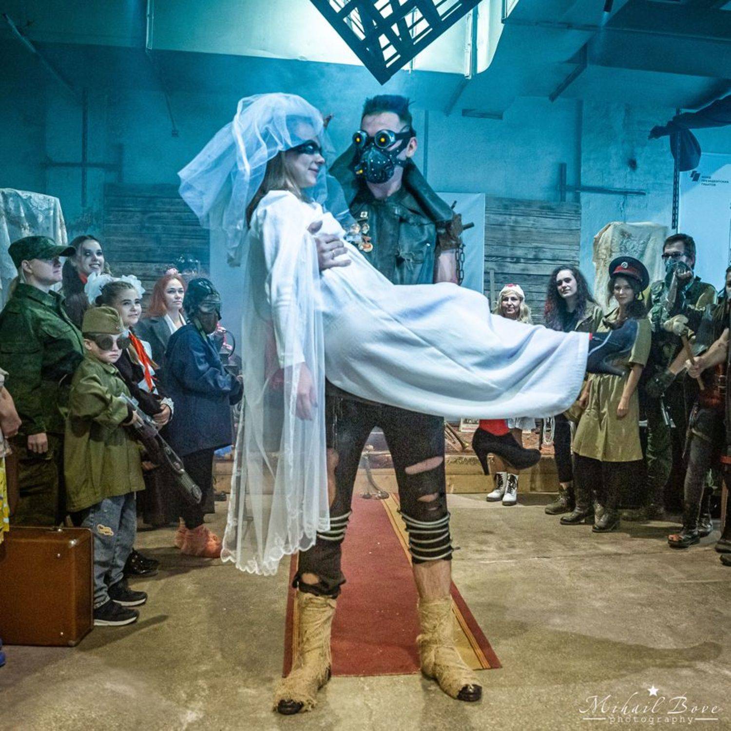 , Михаил Бове