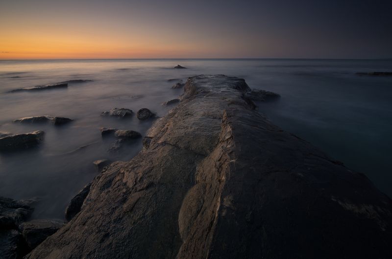 blue hour at sea фото превью