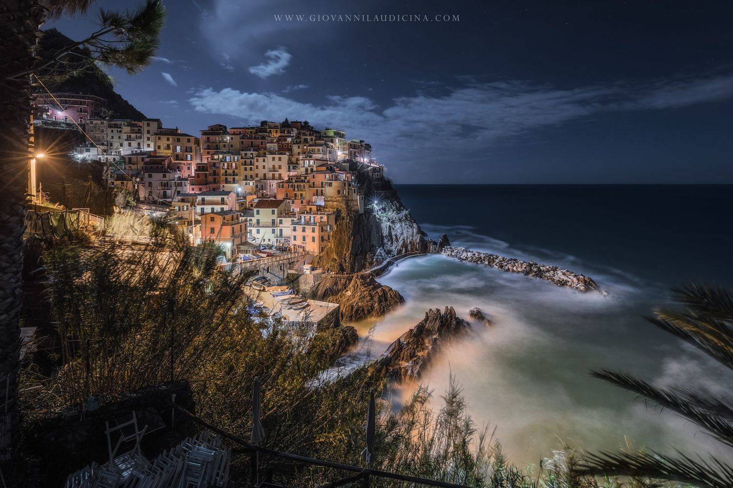 italy, liguria, cinque terre, manarola, la spezia, mediterranean, unesco, village, town, long exposure, night, sea, nightscape, sky, cloud, light, panorama, coast, landscape, amazing, scenic, travel, destination, rock, Giovanni Laudicina