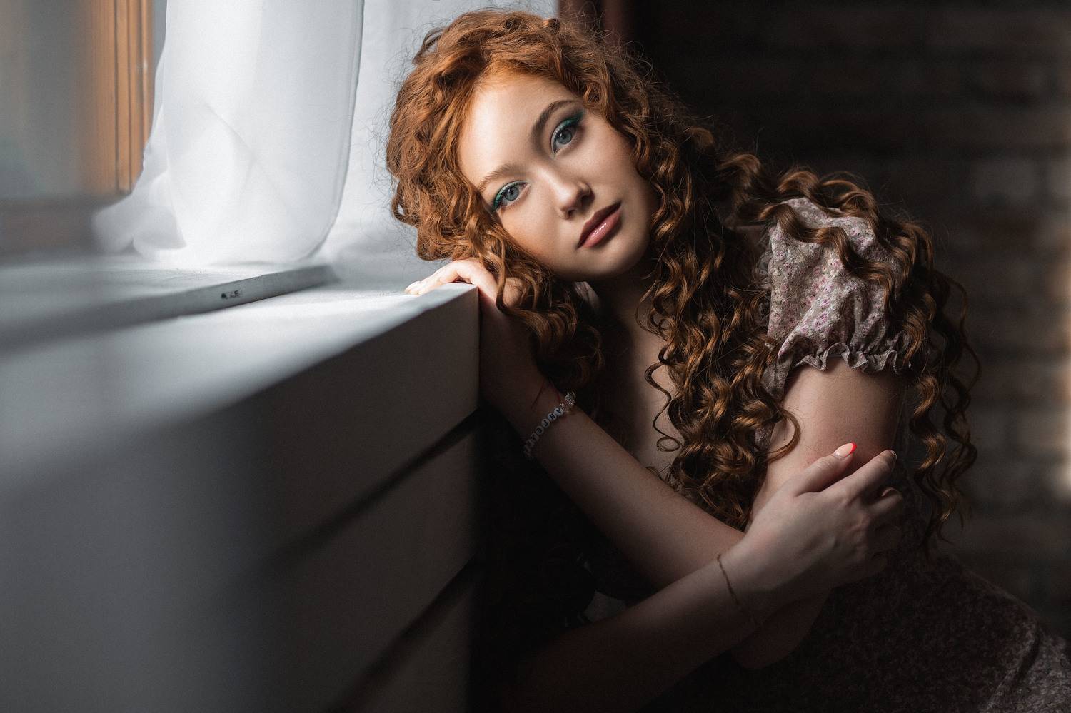 девушка, модель, портрет, фотосессия, студия, макияж, гламур, girl, model, modeling, young, portrait, make-up, творческий портрет, женский портрет, woman, young woman, glamour, постановка, постановочная фотография, fashion, Владимир Васильев