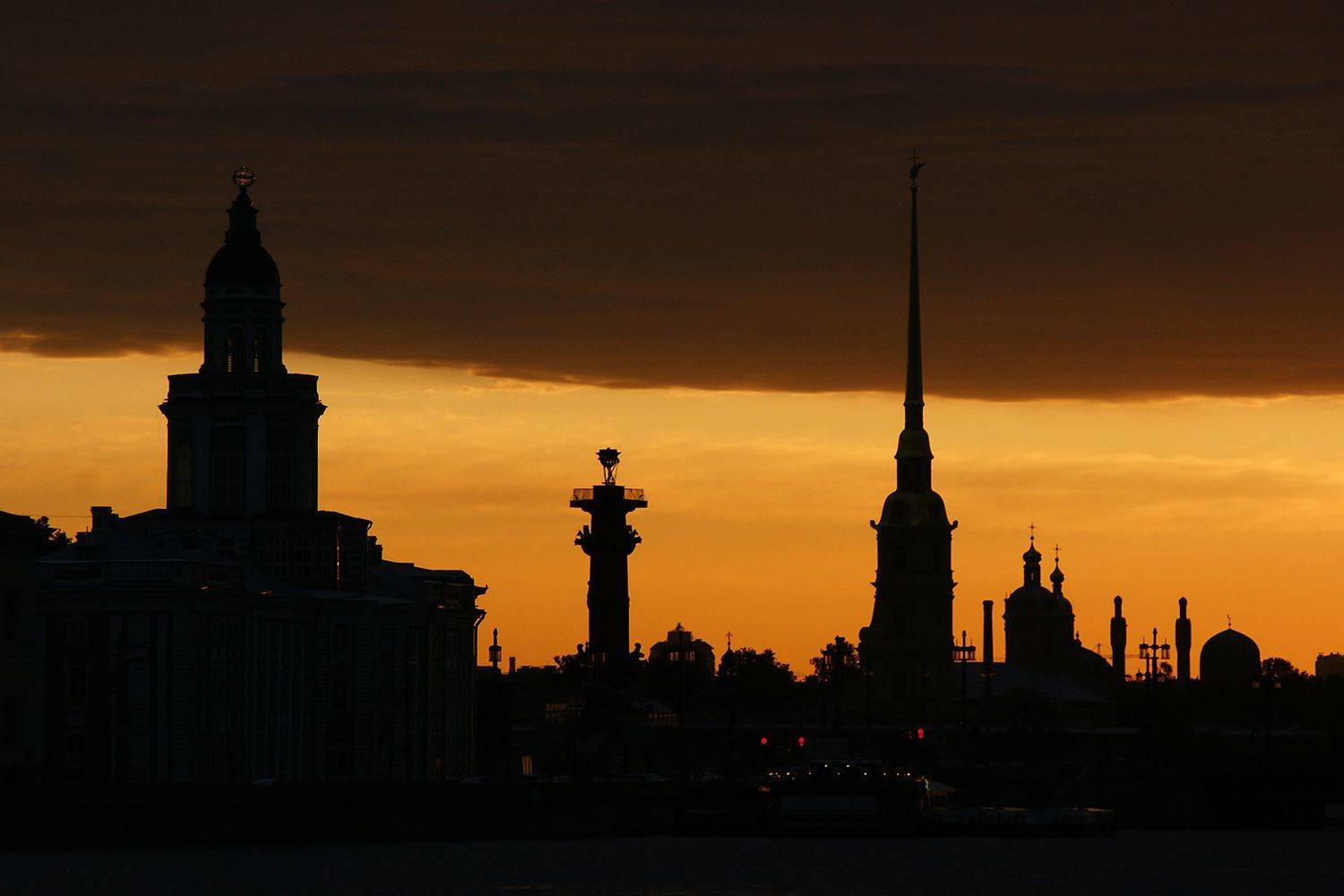 #deep.spb, #deepspb, #санктпетербург, #петербург, #спб, #питер, #saintpetersburg, #petersburg, #spb, #piter, #город, #city, #street, #streetphoto, #streetphotography, #cityscape, #urbex, #urbexphoto, #urbanexploration, #streetphotography, #architecture, #, deep.spb