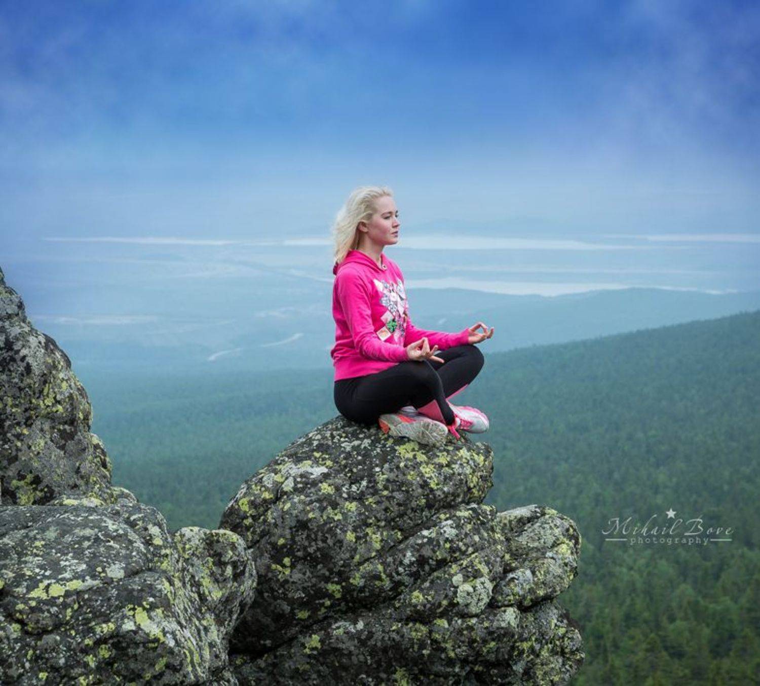 , Михаил Бове