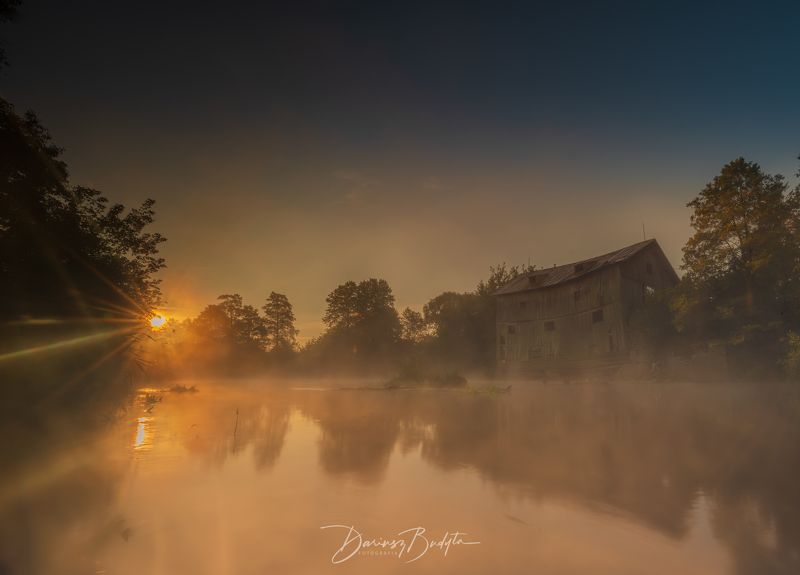 Old mill фото превью