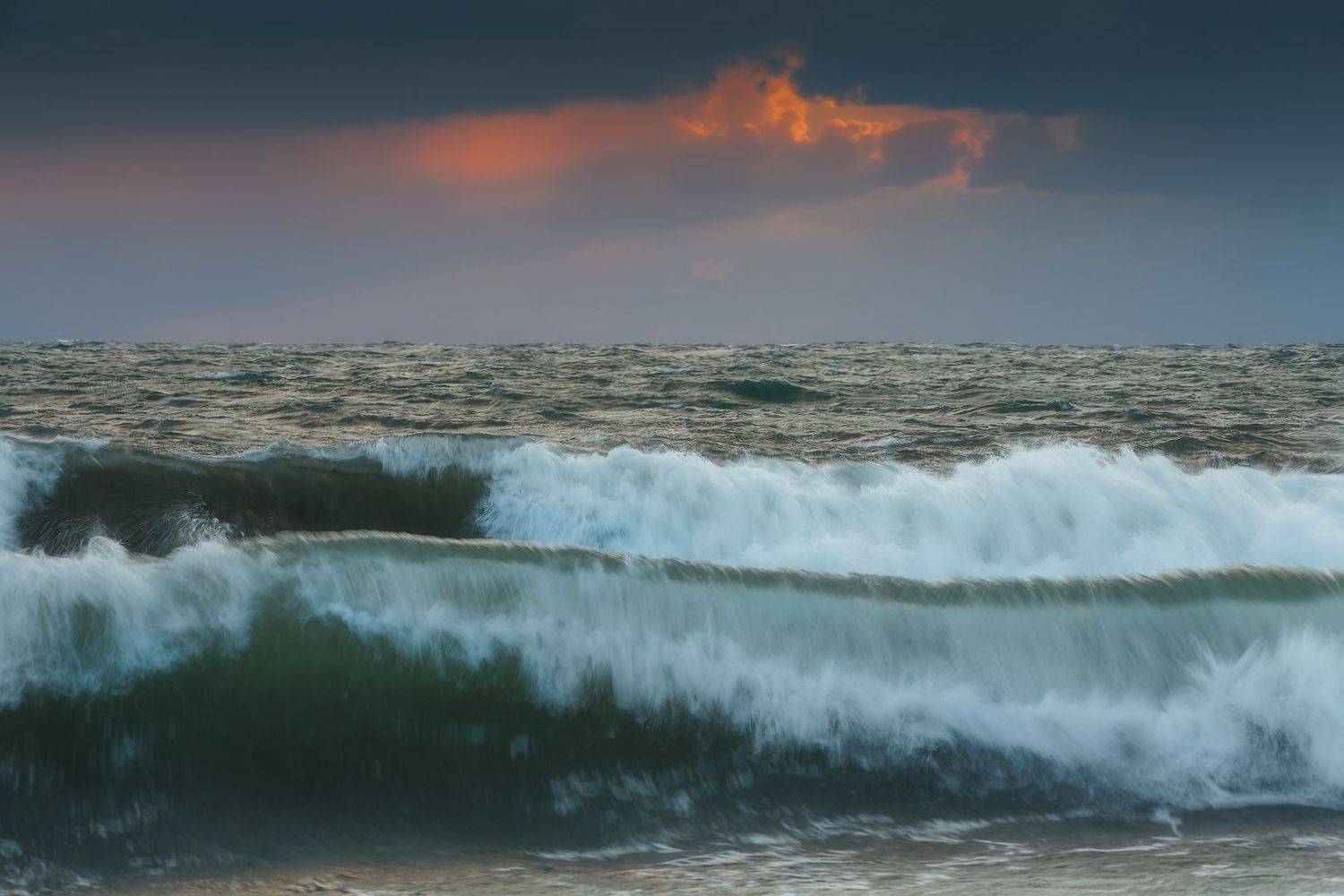 севастополь, море, шторм, закат., Владимир Дубинин