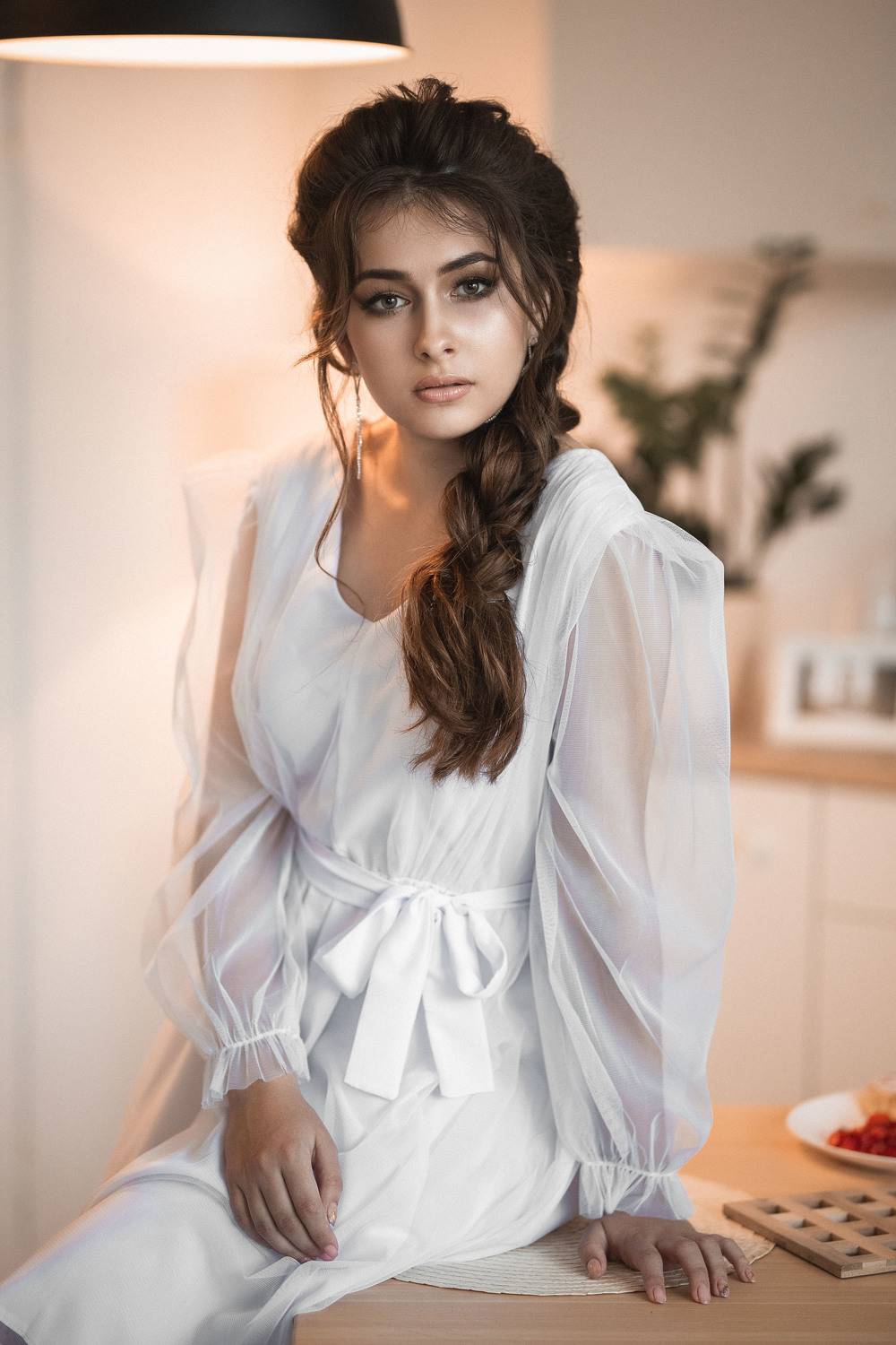 девушка, модель, портрет, фотосессия, студия, макияж, гламур, girl, model, modeling, young, portrait, make-up, творческий портрет, женский портрет, woman, young woman, glamour, постановка, постановочная фотография, fashion, Владимир Васильев