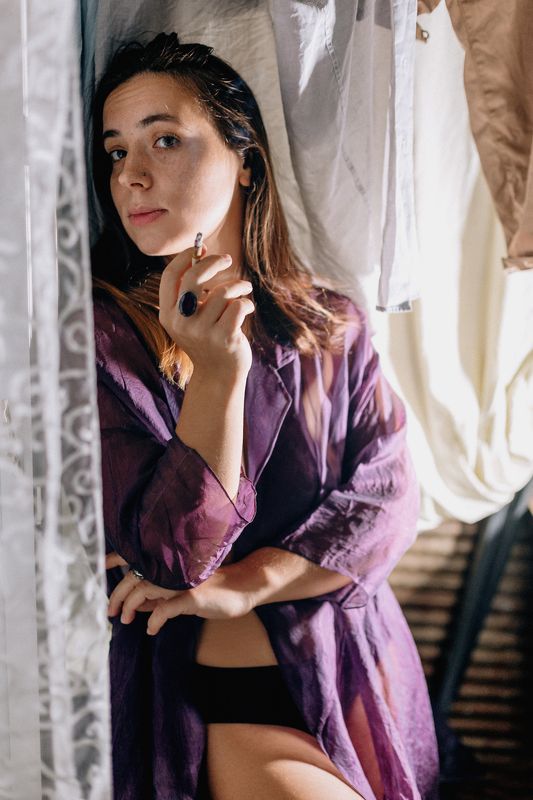 one person  one woman only  female  one adult only  young woman  woman  portrait  looking at camera  beautiful woman девушка, женский портрет, портрет  people Yadviga фото превью