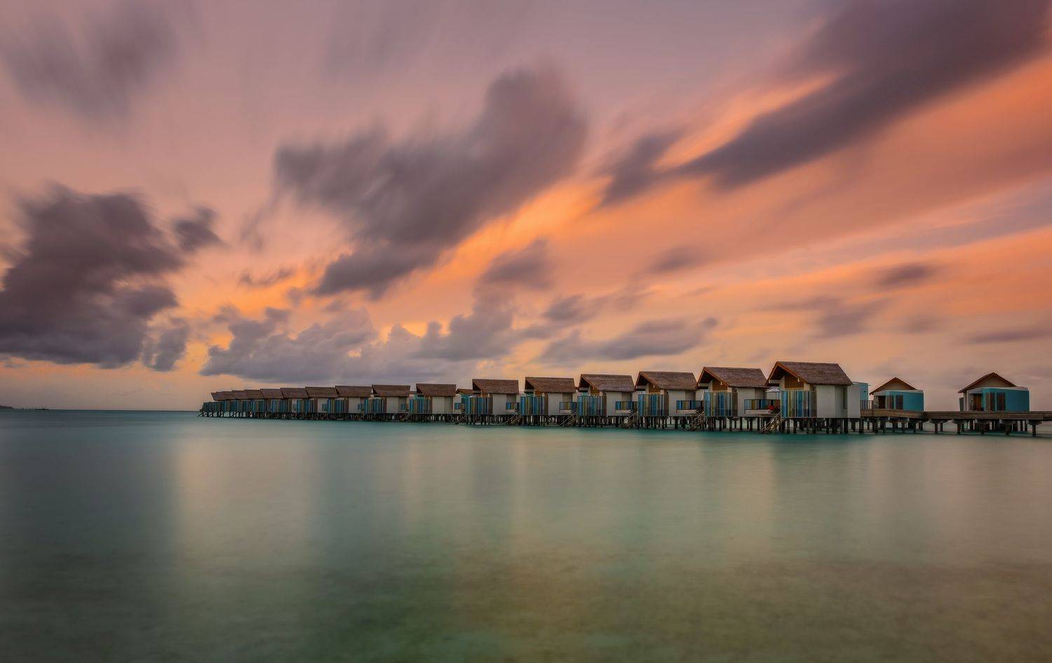 длинная выдержка, индийский океан, курорт, лето, мальдивы, океан, остров, острова, рассвет, утро, виллы, длинная экспозиция, мальдивские острова, июль 2021, надводные, crossroads maldives, hard rock hotel, Сергей Вовк