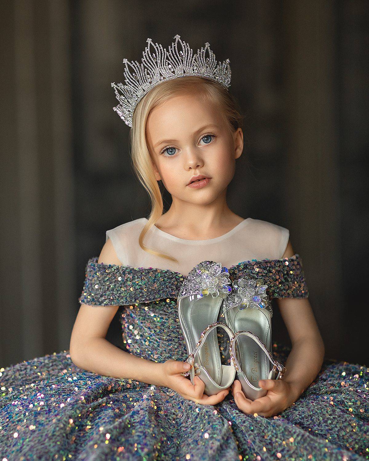 , Елена Михайлова