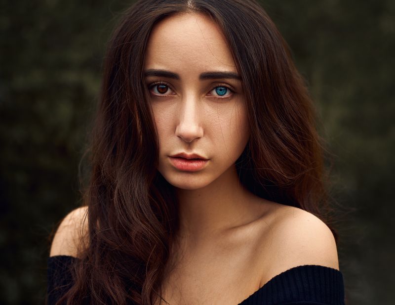 Девушка, взгляд, глаза, портрет, цвет Катя фото превью