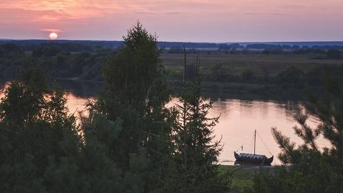Закат на реке Проня.