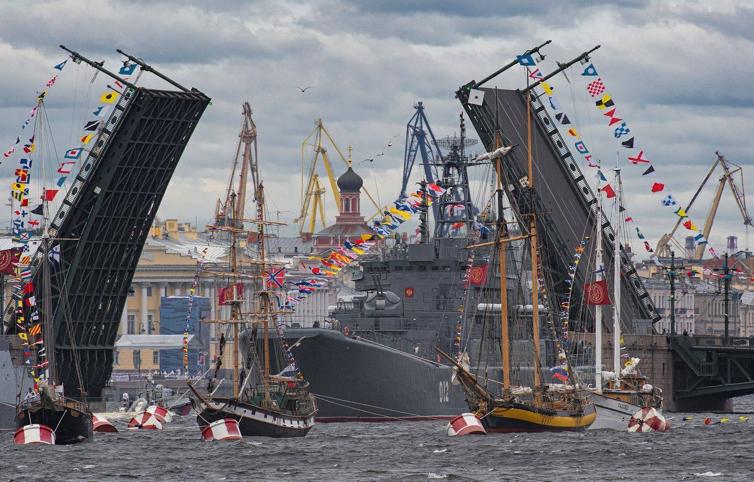 санкт-петербург праздник вмф, Руслан Сигушин