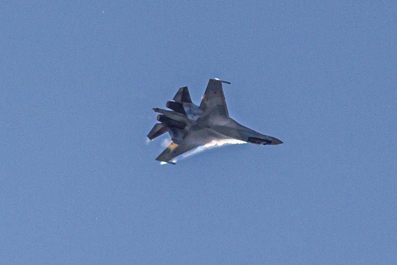 самолет, облака, истребитель, СУ, МИГ, скорость, истребители, вооружение, россия, ВВС, самолеты, гром  фото превью