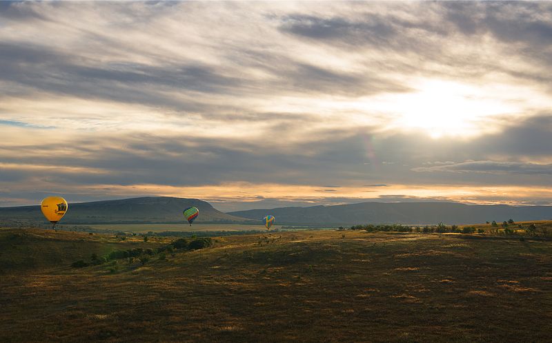 Полёт на рассвете фото превью