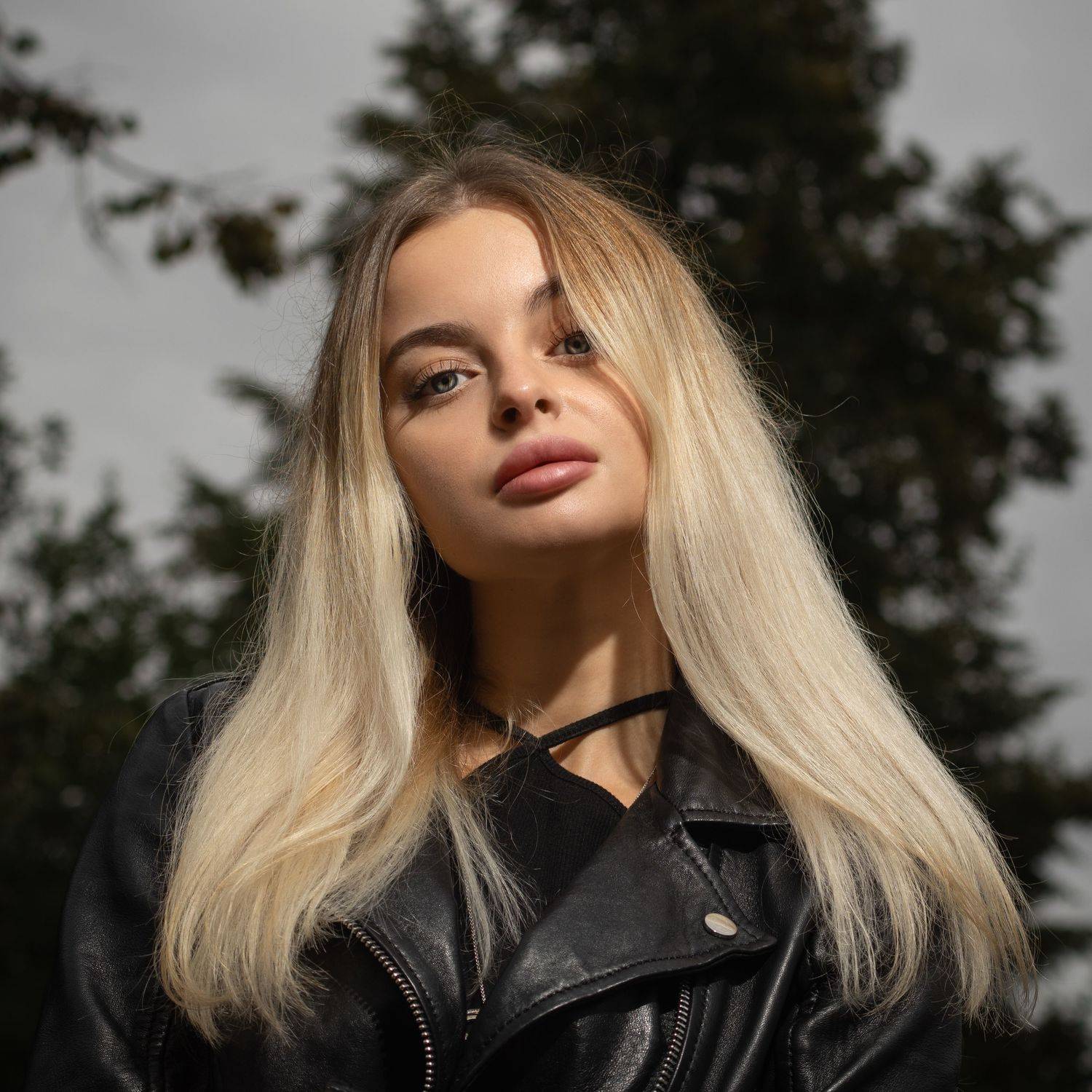 стрит, красивая девушка, женский портрет, концептуальное, Зураб Бабаев