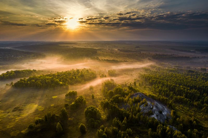 Туманное осеннее утро. фото превью