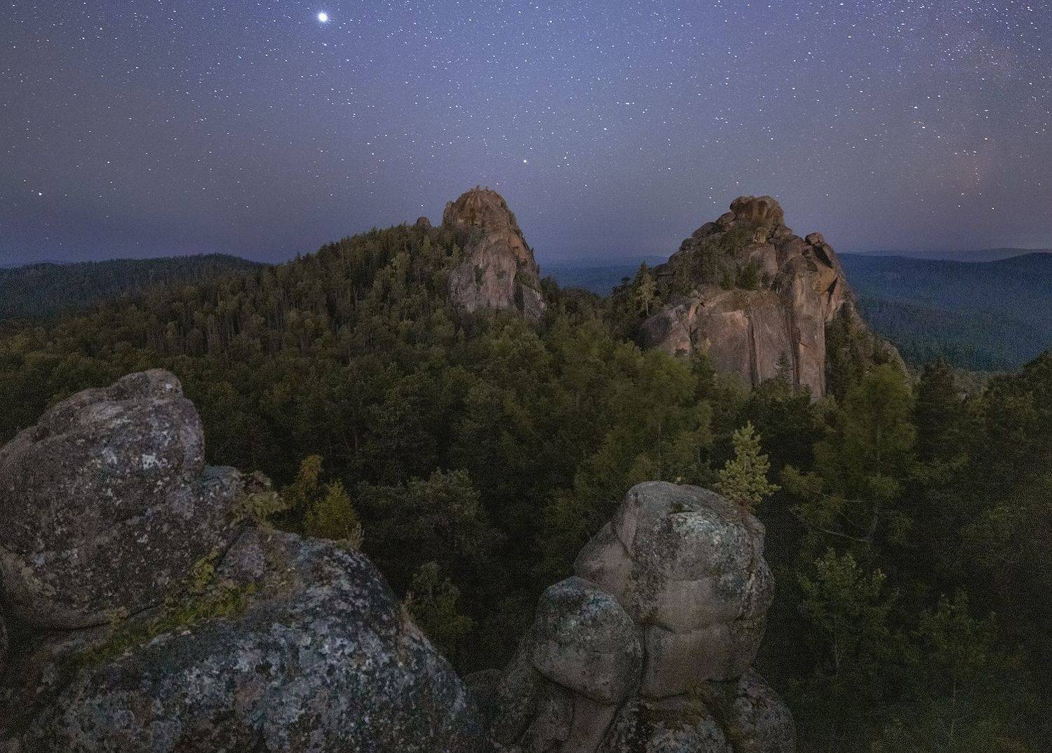 столбы, красноярские, пейзаж, красиво, лето, ночь, заповедник, август, хайкинг, тревел, туризм, Александр Нерозя