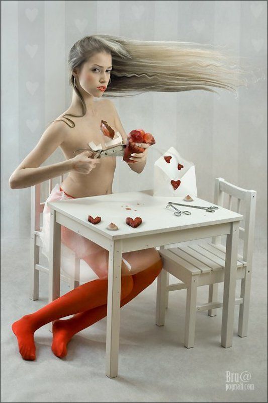 девушка, сердце, валентинка Пра любофь фото превью