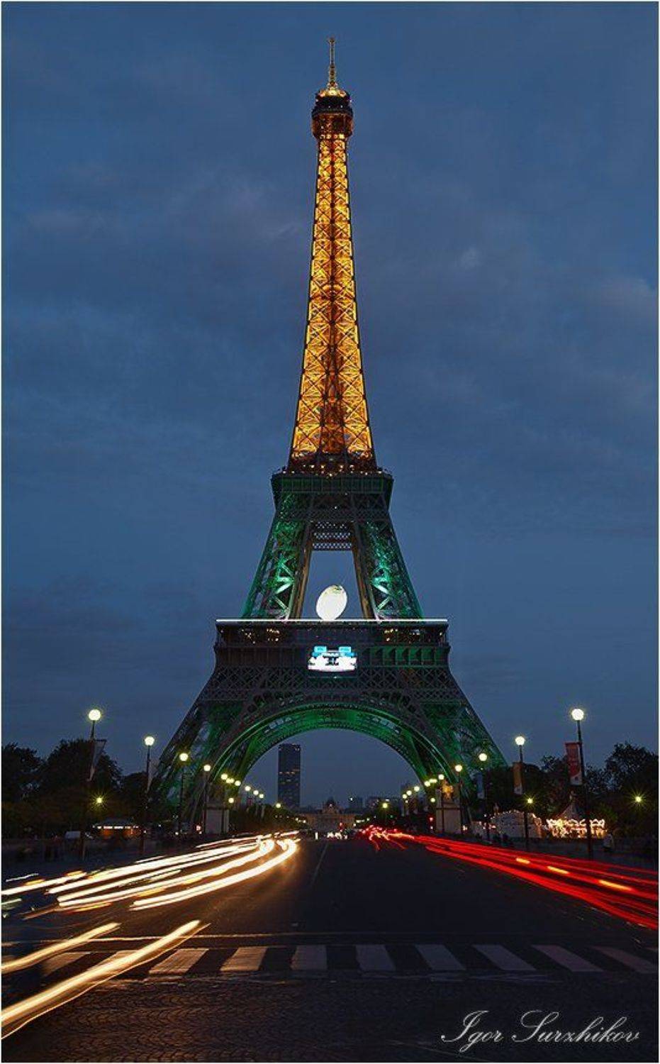 париж, эйфилева башня, Игорь Суржиков