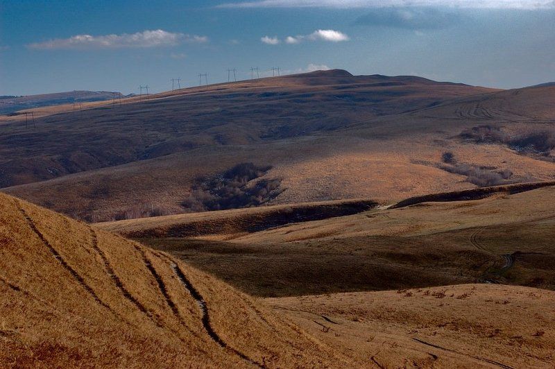 кисловодск, большое седло, джинальский хребет, облачно Джинальский хребет фото превью