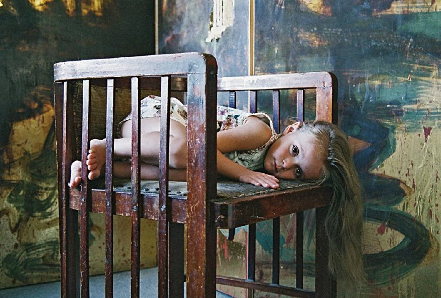 ребенок, девочка, детство, кресло, ширма., Смолянская Евгения