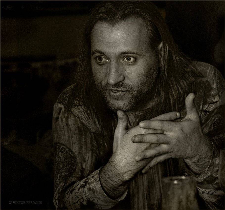 , Виктор Перякин