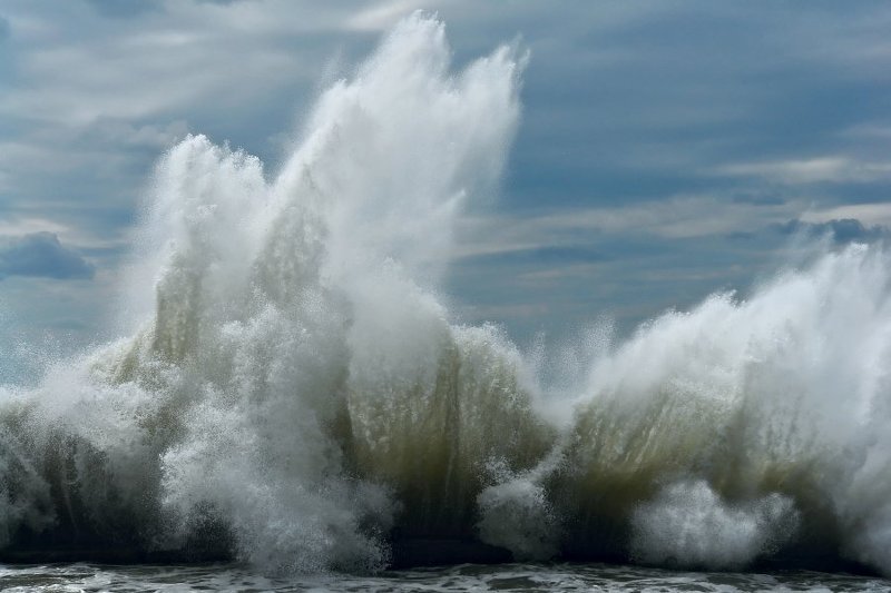 Шторм фото превью