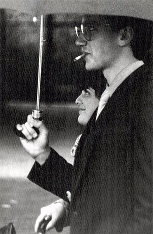 1985, helios-44, зенит-122, зонт, люди, очки, пленка, прогулка, сигарета, чб, bw, people, walk, umbrella, zenit-122, moscow моцион фото превью