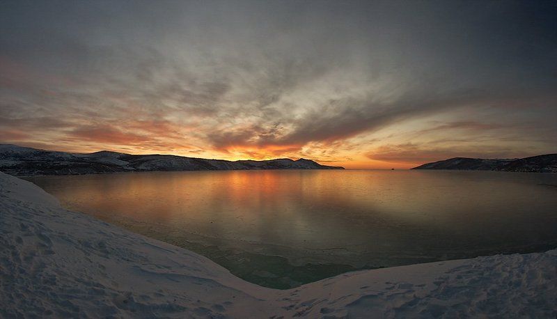 магадан, север, зима, лед, отражение, закат ...январский закат фото превью
