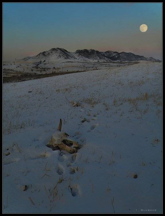 луна, череп, горы, снег, закат, бурятия, Игорь Глушко
