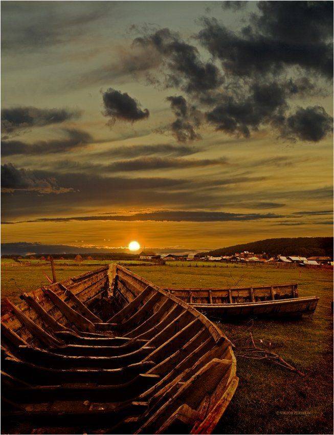 , Виктор Перякин