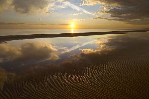 отлив на закате